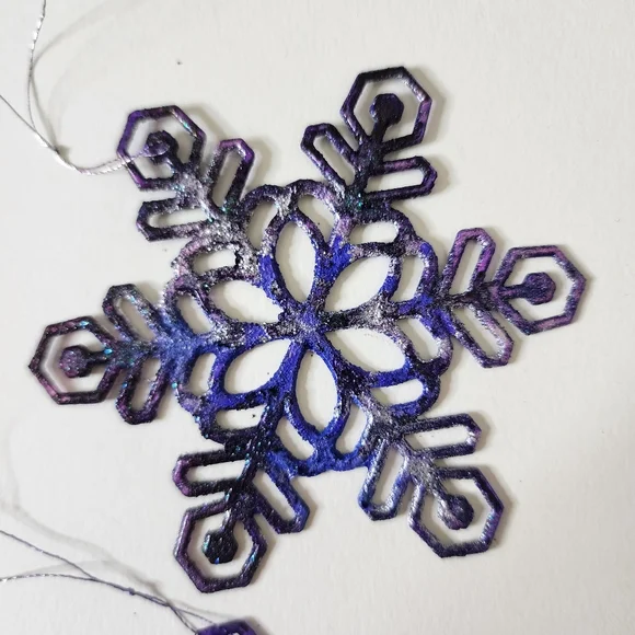 6 HANDCRAFTED Upcycled Plastic Snowflakes HANDPAINTED Holiday Ornaments Decor - Picture 8 of 17